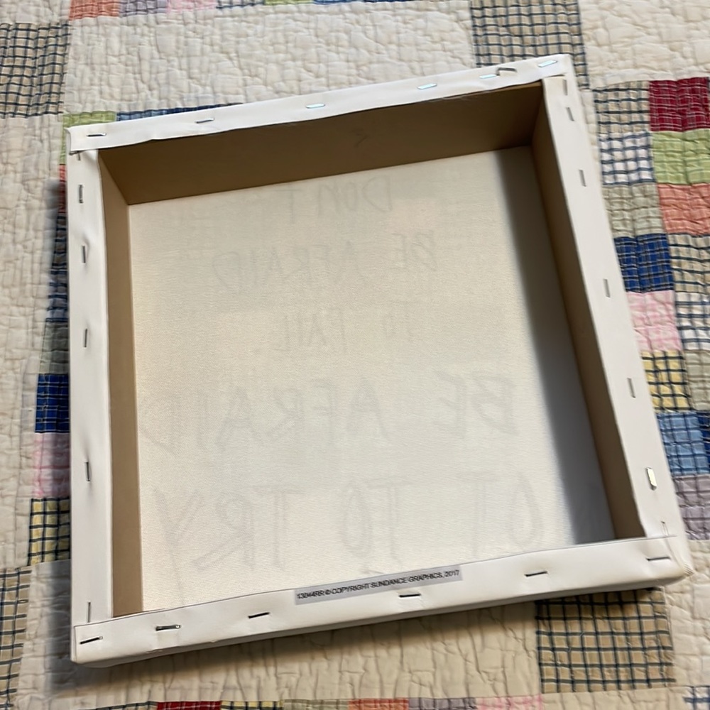 Box sign - Picture 2 of 3